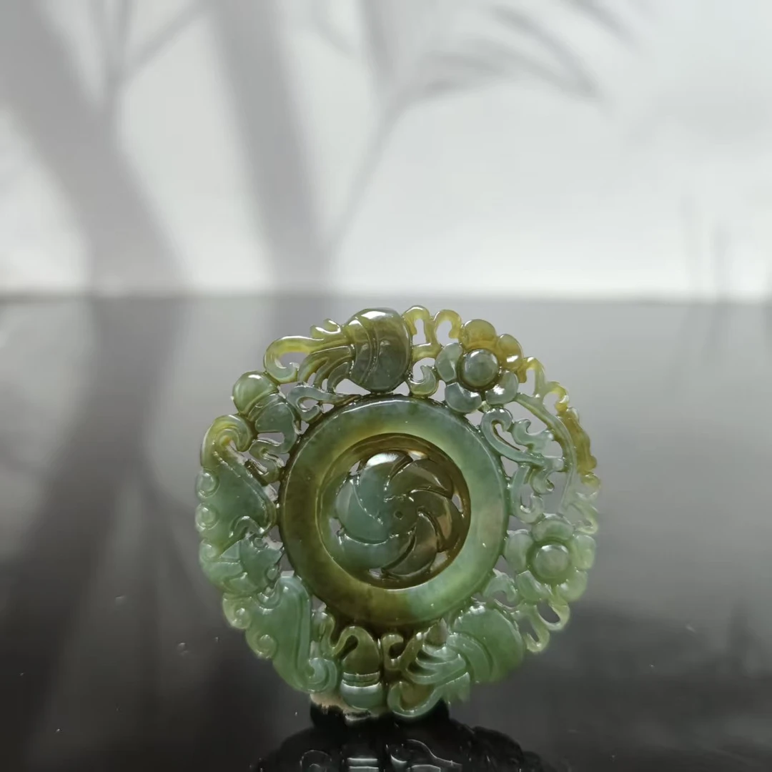 O和田玉时来运转吊坠2602