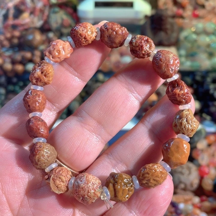 石英质玉未镶嵌手饰