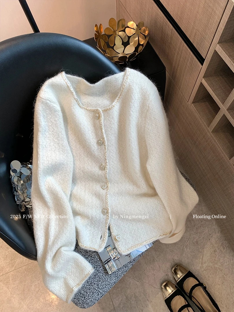 白色小香风金丝细闪针织开衫女2025秋季新款法式气质温柔毛衣外套