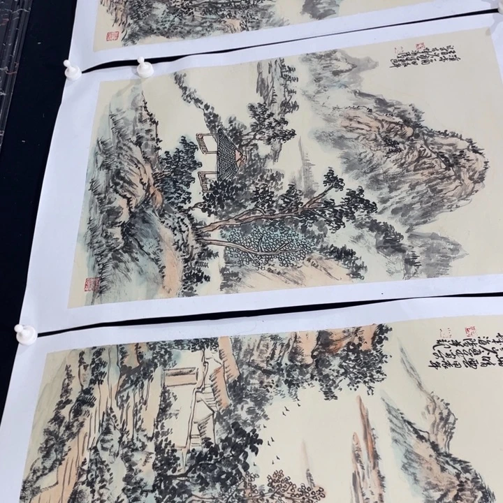 国画四尺三开山水四幅