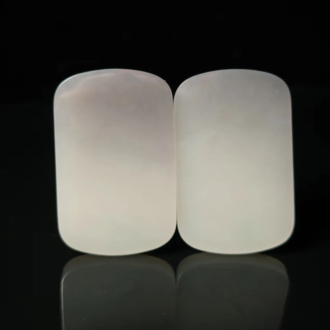 lot7049 无事牌（对牌） 和田玉烟紫 49.8*31.8*5.1mm 45.1g