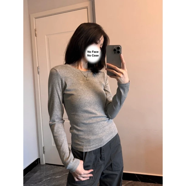 秋秋 纯色螺纹正肩圆领长袖T恤女秋季百搭修身弹力显瘦内搭上衣