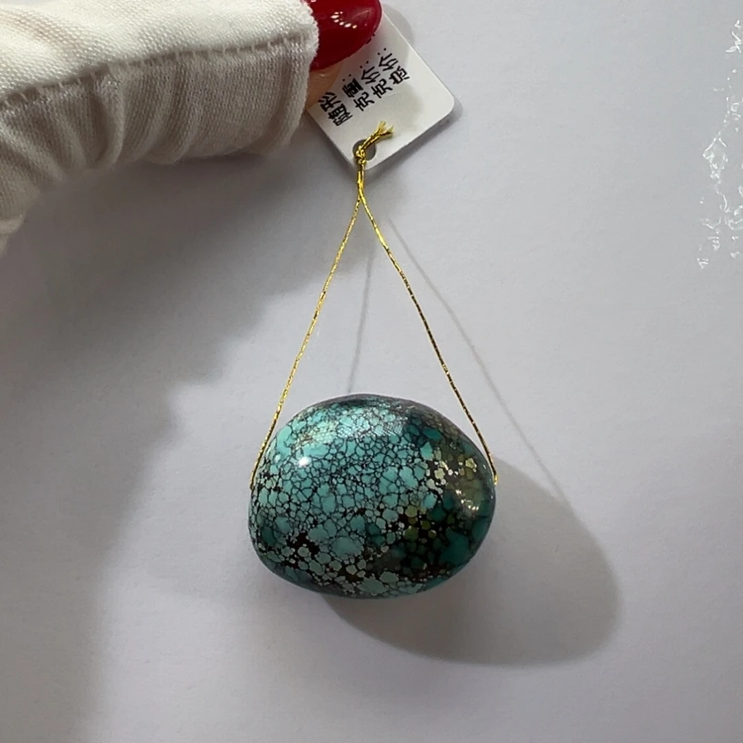 绿松石未镶嵌挂件