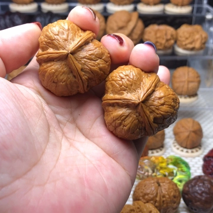 把件文玩核桃87柿饼子三棱37+