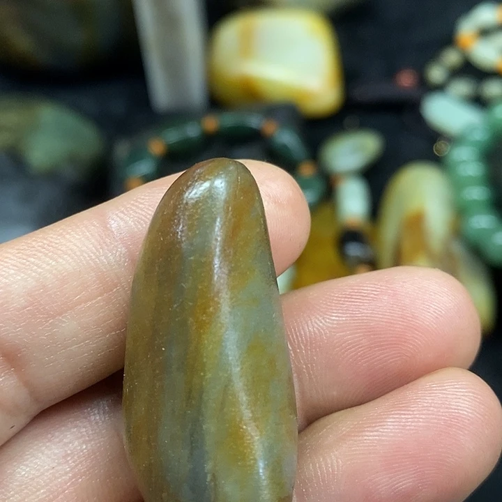 和田玉（糖玉）未镶嵌挂件