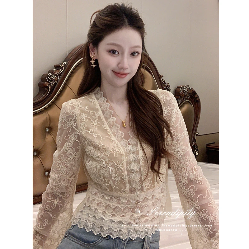 Qiuzixian【暖杏云衫】秋装新款重工气质小衫女上衣9883
