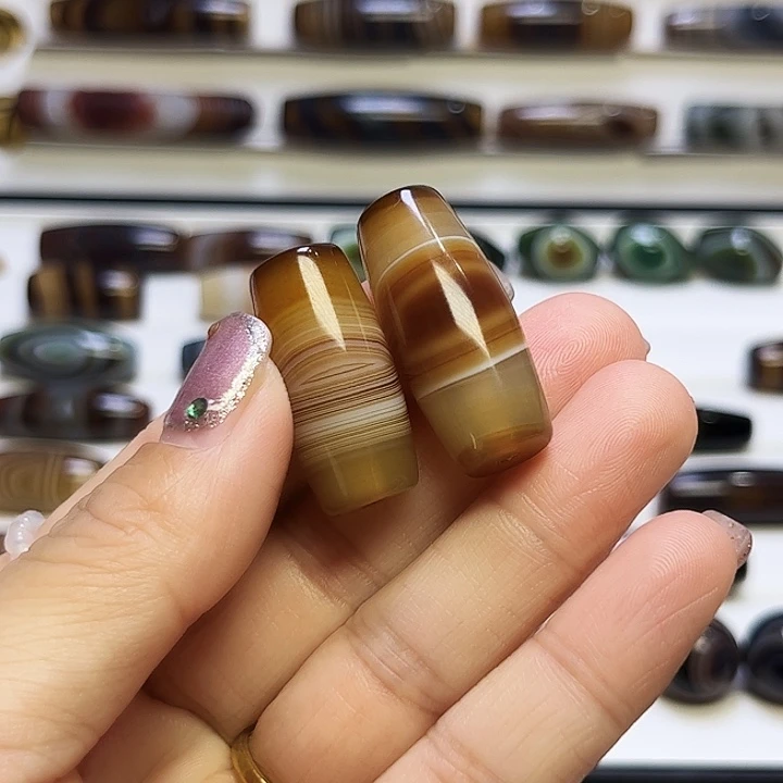 安****玛瑙/玉髓未镶嵌颈饰