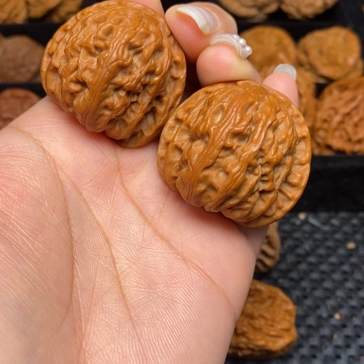 吊坠文玩核桃秦岭野生前138