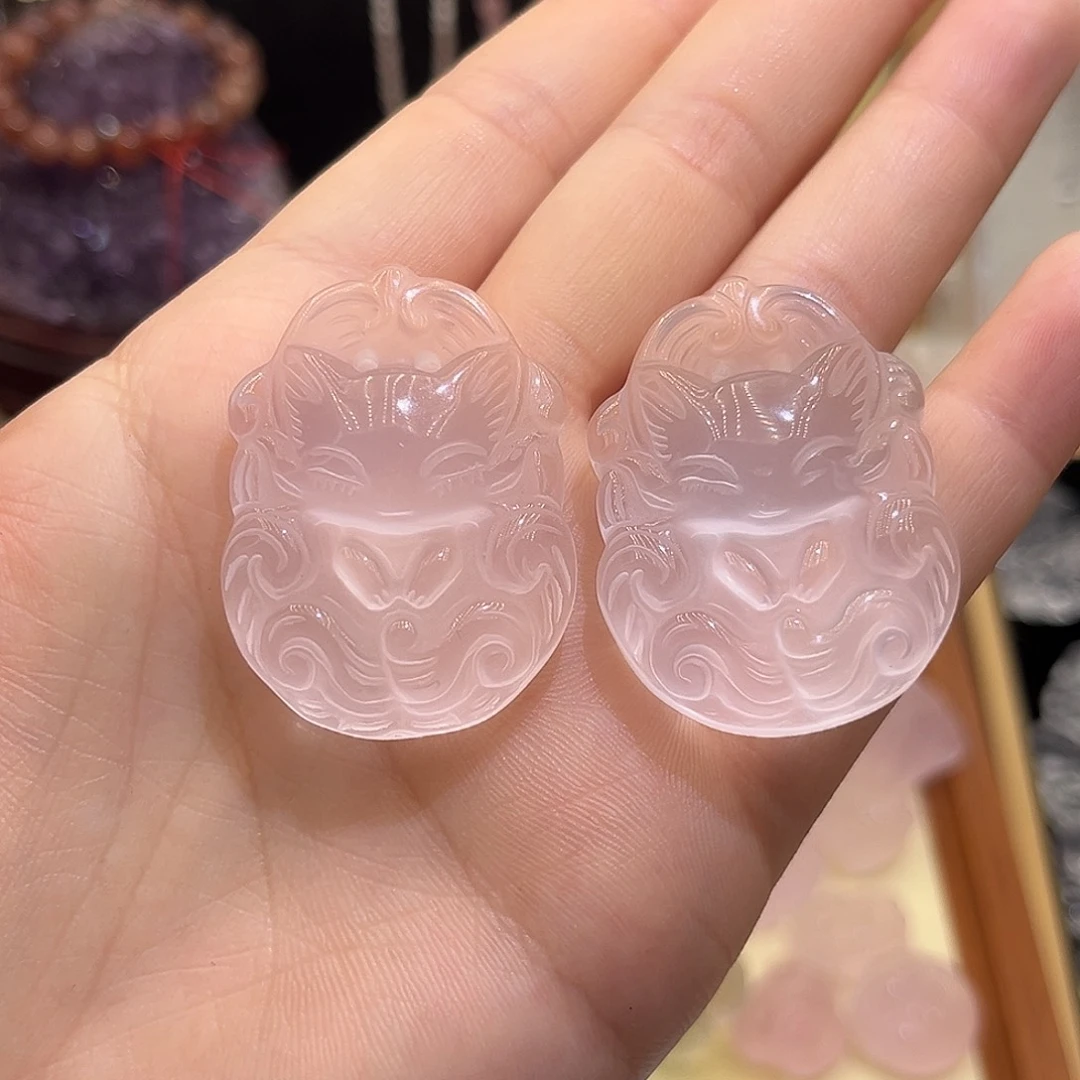 银S925镶嵌颈饰水晶粉水蹲狐84