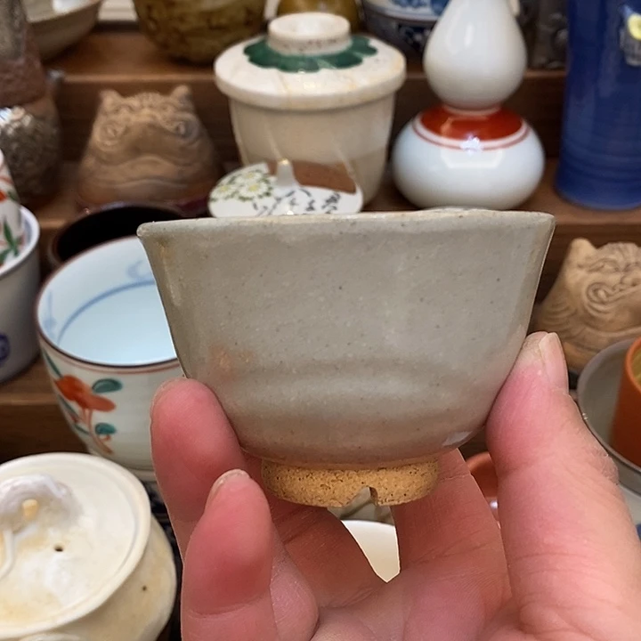 中古物品默认微瑕，谨慎参拍，满18包邮！