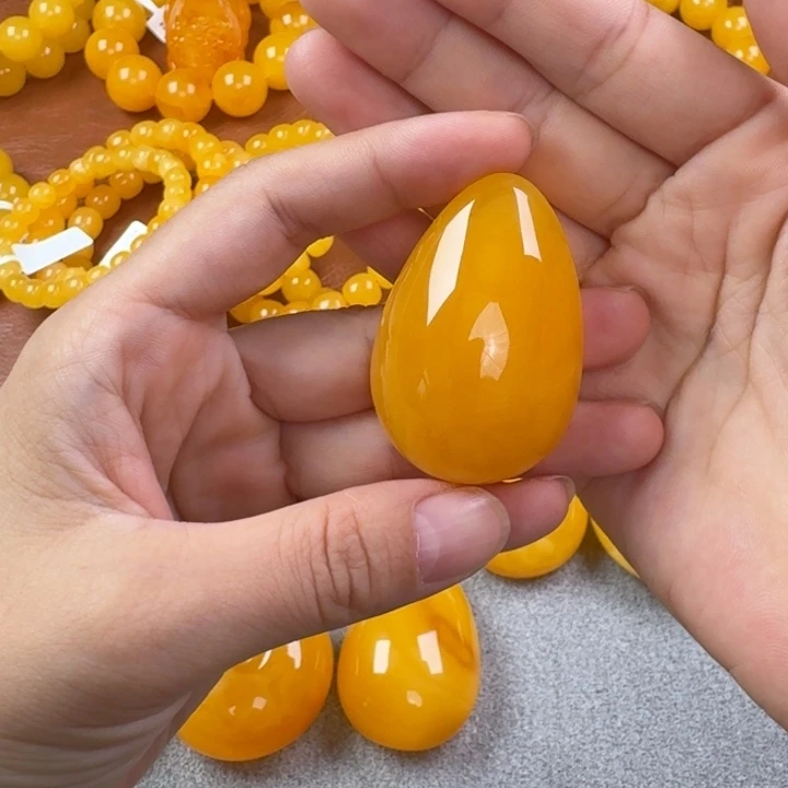 未镶嵌毛衣链蜜蜡