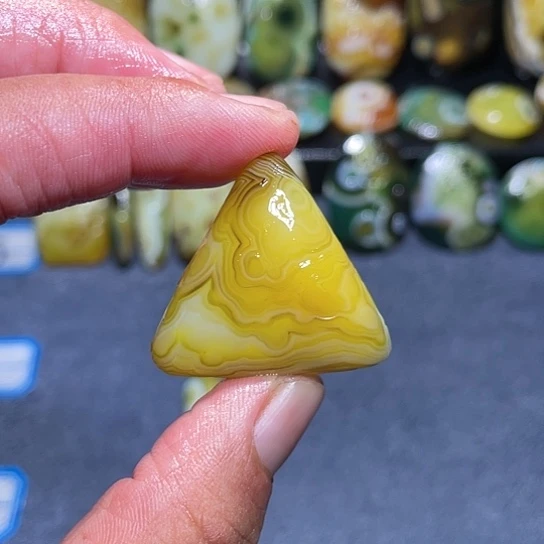 【闪购商品】玛瑙/玉髓未镶嵌珠宝奇石