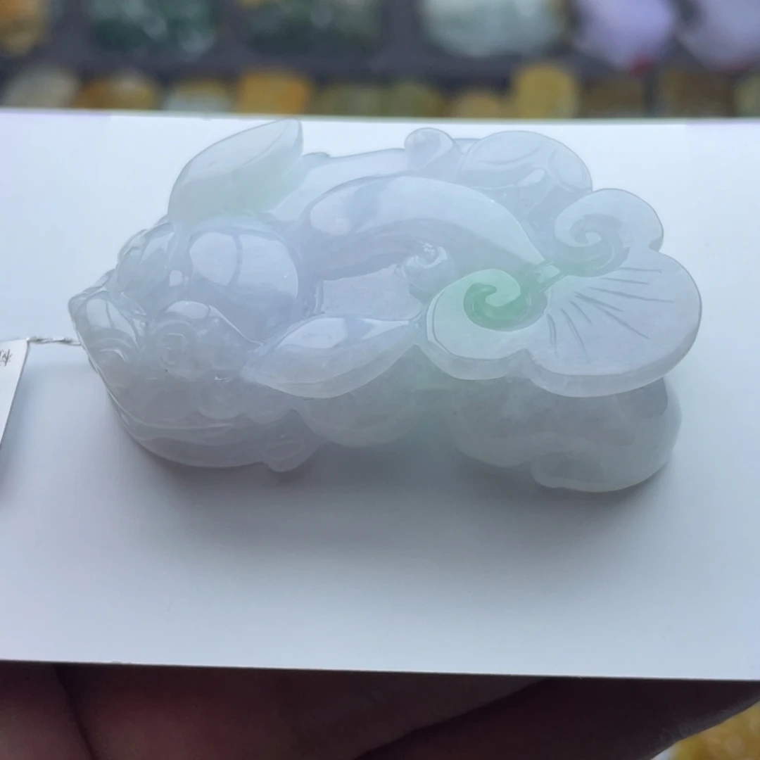 翡翠颈饰未镶嵌貔貅