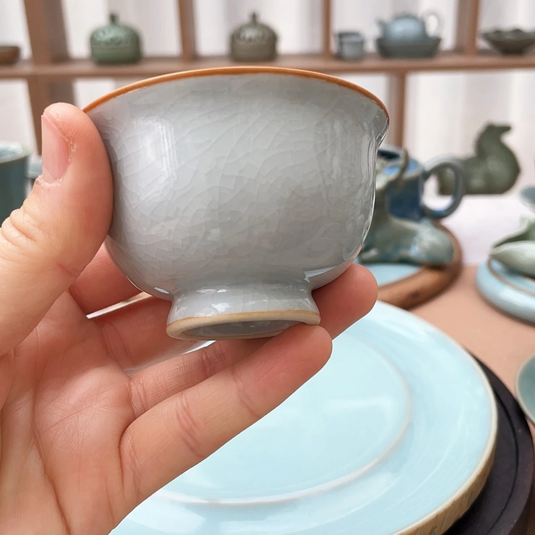 月白釉水压手杯福利价