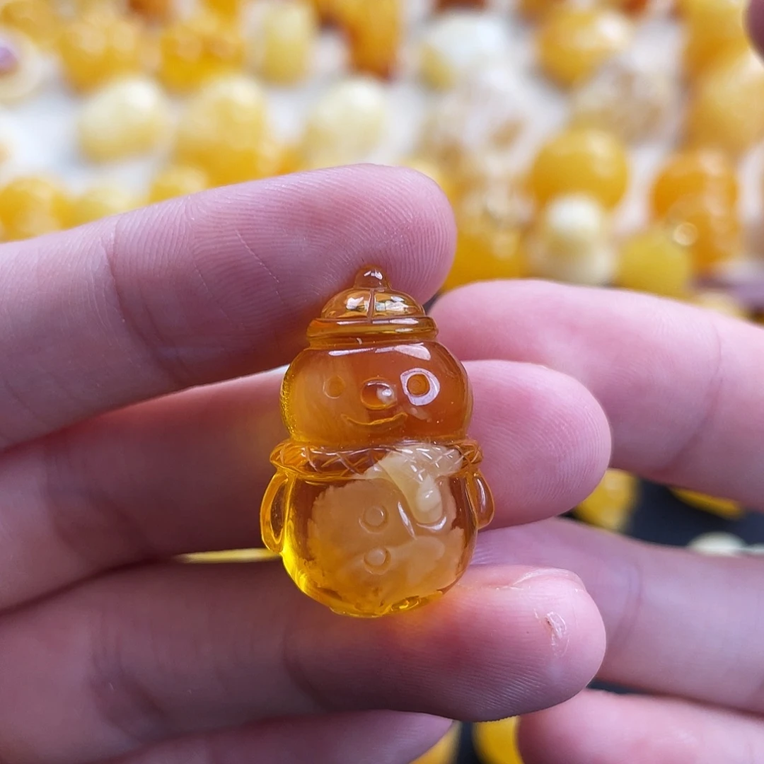 琥珀未镶嵌珠宝奇石