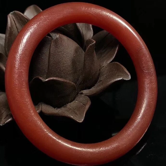 藏传包浆橘皮纹老玛瑙红玛瑙手镯女款圆条橘皮纹玉石镯子女款