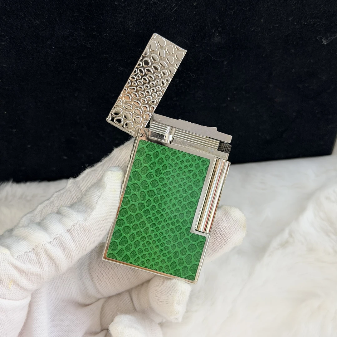 蛇年限定款打火机纯铜材质清脆钢音