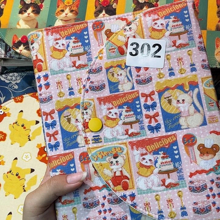 刺绣a'5活页不加纸。里小脏点惠2。       302