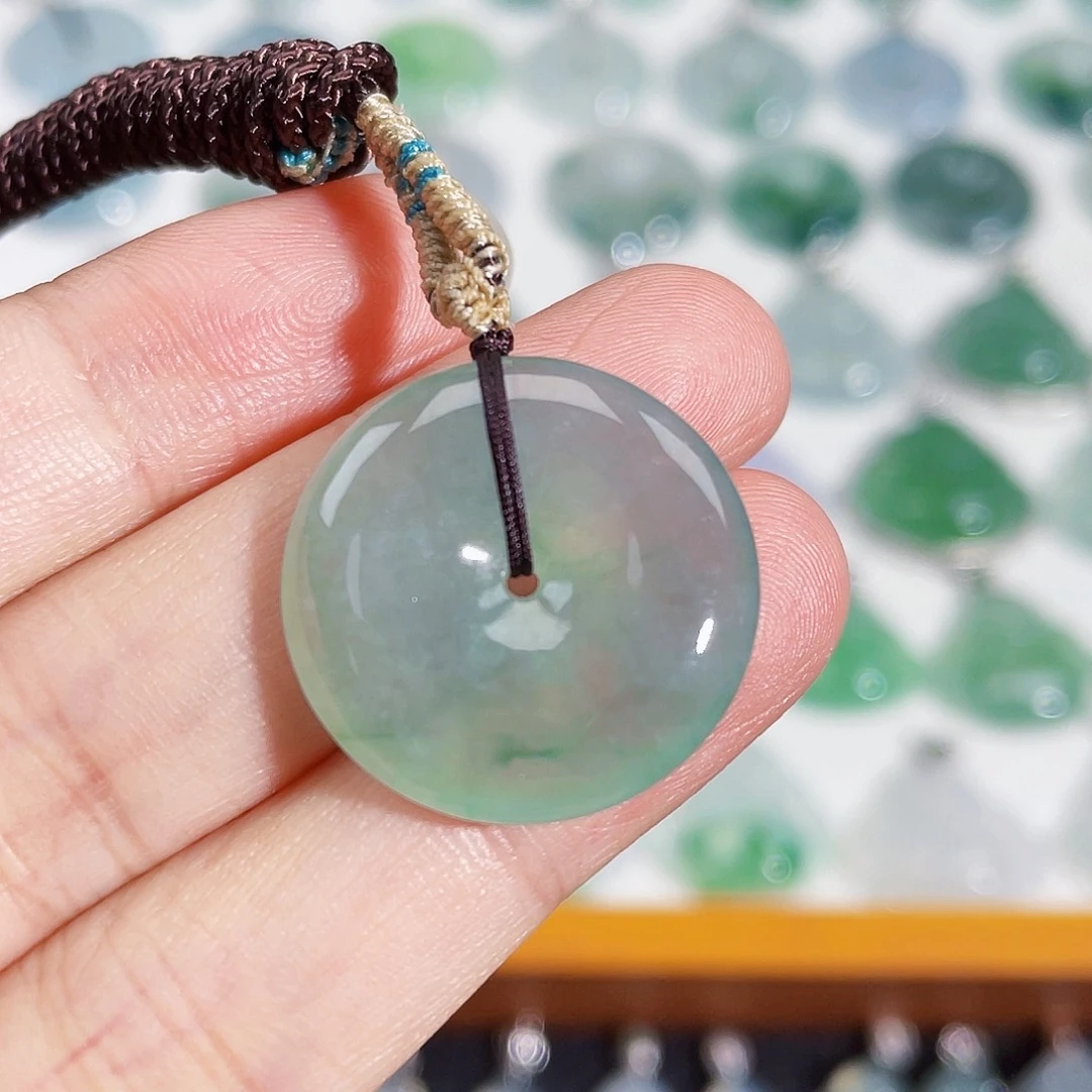 颈饰未镶嵌翡翠吊坠