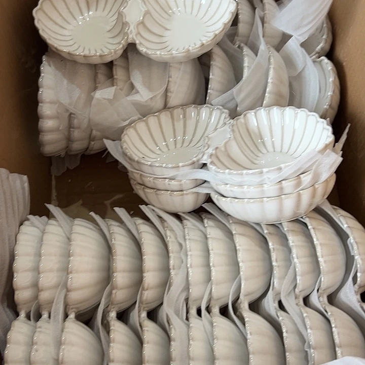 瓷片默认瑕疵商品心2盒分格