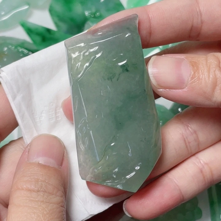 定制翡翠未镶嵌包工