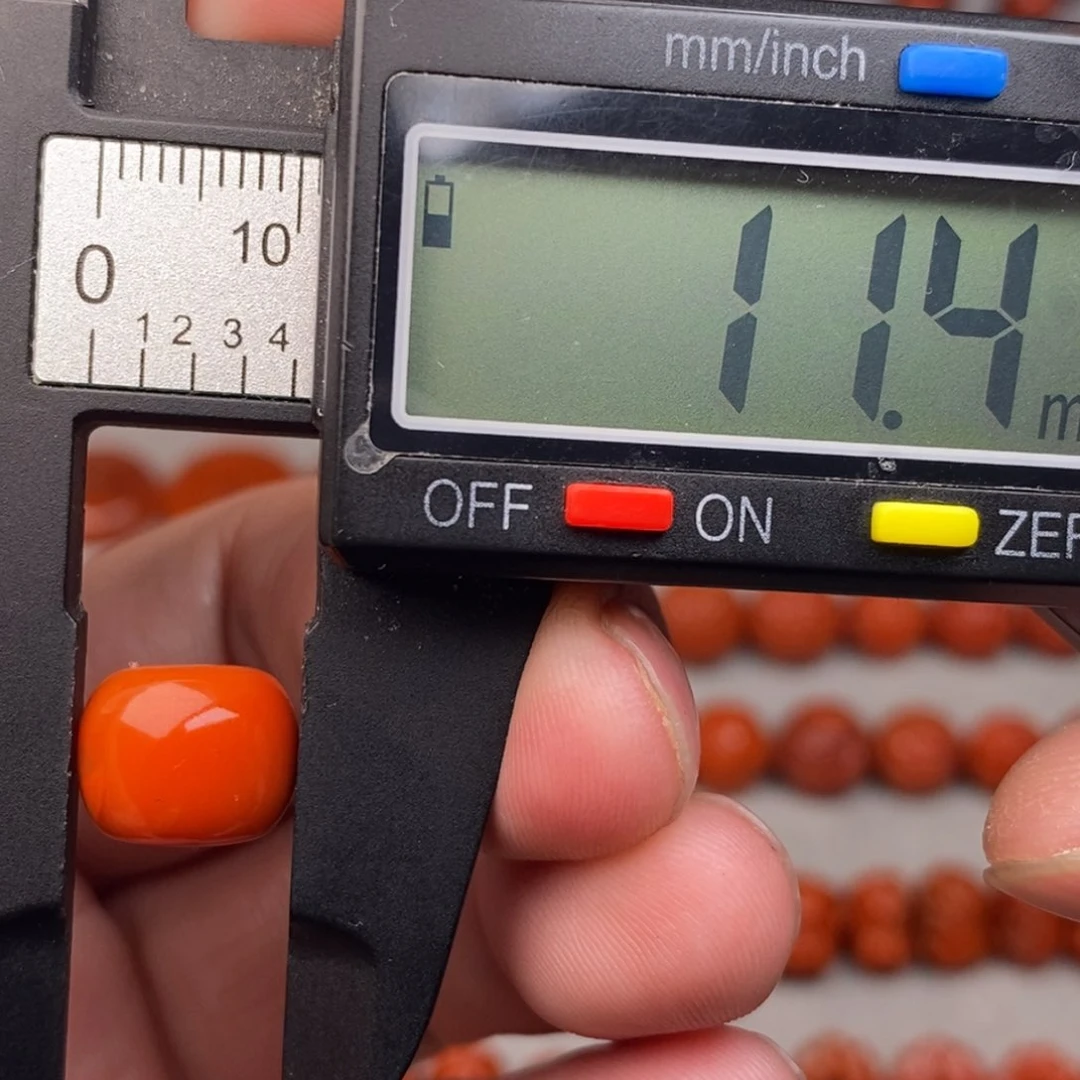 南红玛瑙配饰未镶嵌微瑕