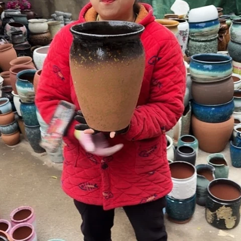 口20高29瑕疵一个。