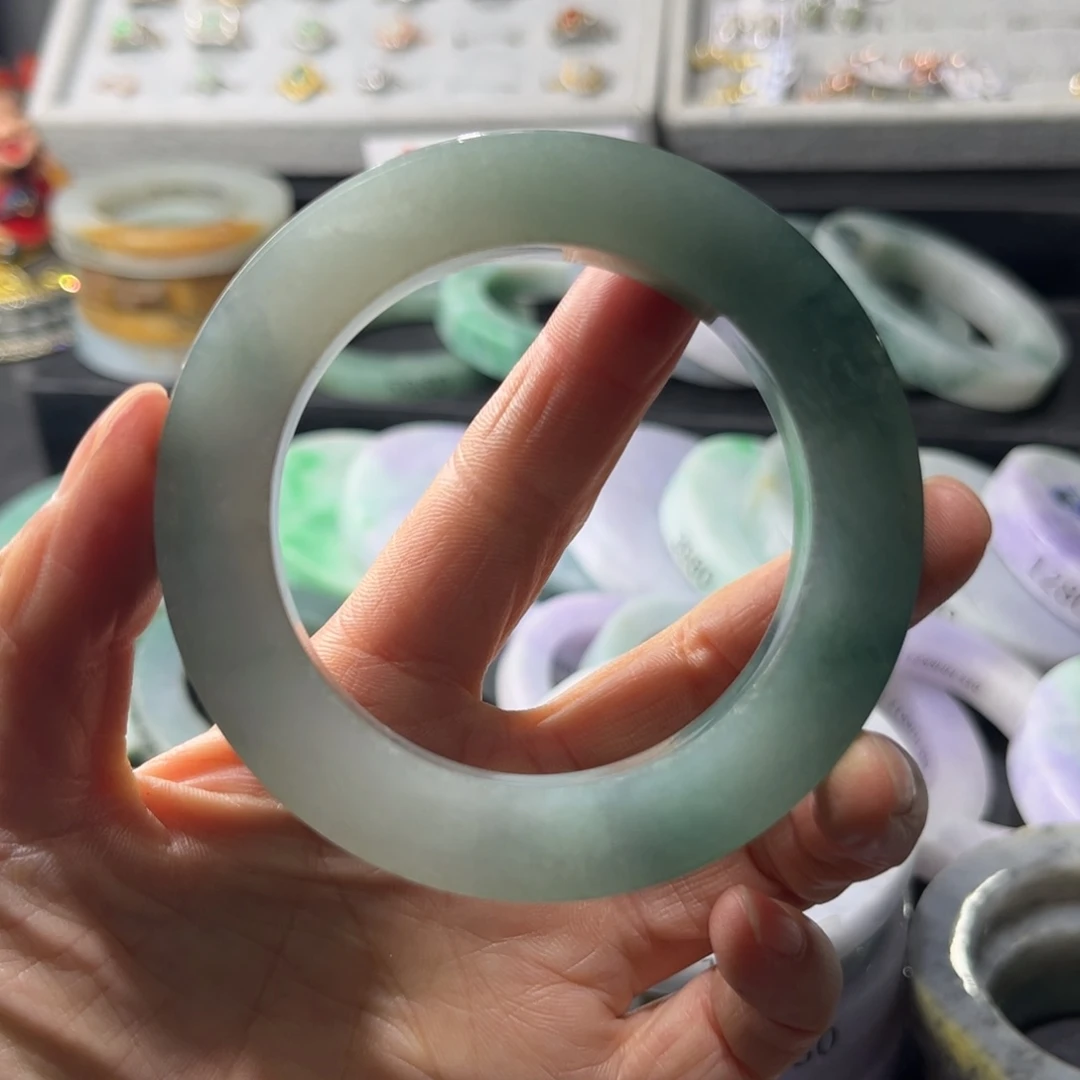 定制翡翠翡翠手镯项链戒指未镶嵌