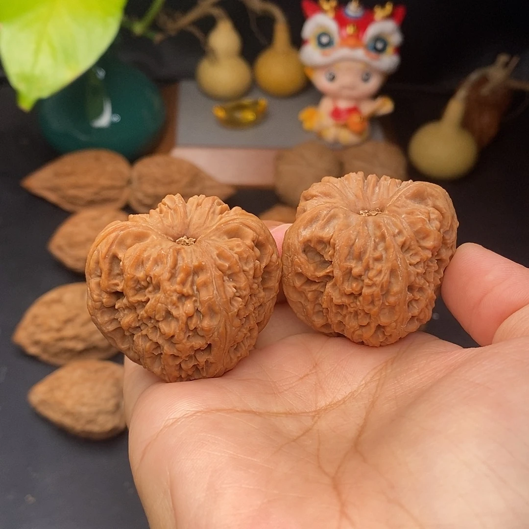 把件文玩核桃凹地南江