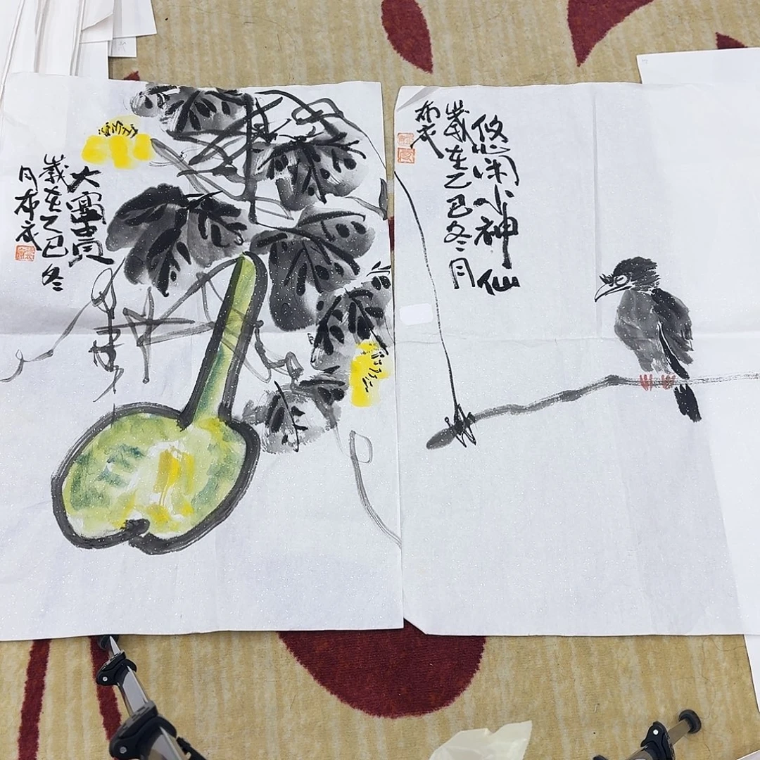 国画四尺三开花鸟两张