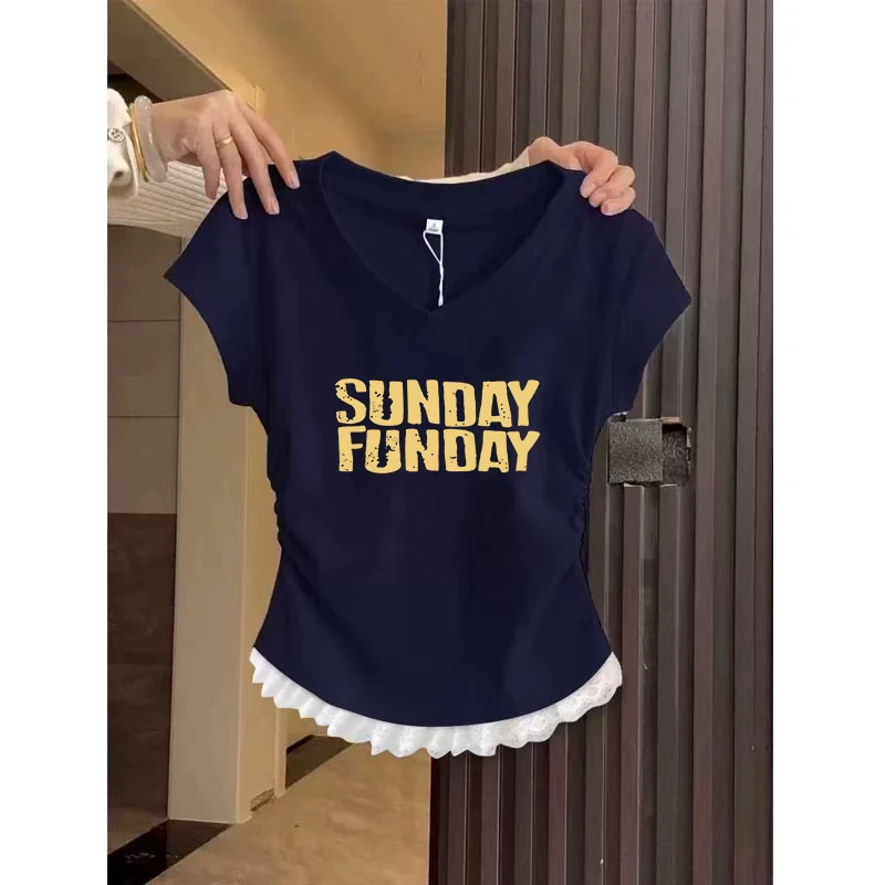 藏青色上衣夏季2025新款V领蕾丝短袖t恤女小众设计感收腰修身显瘦