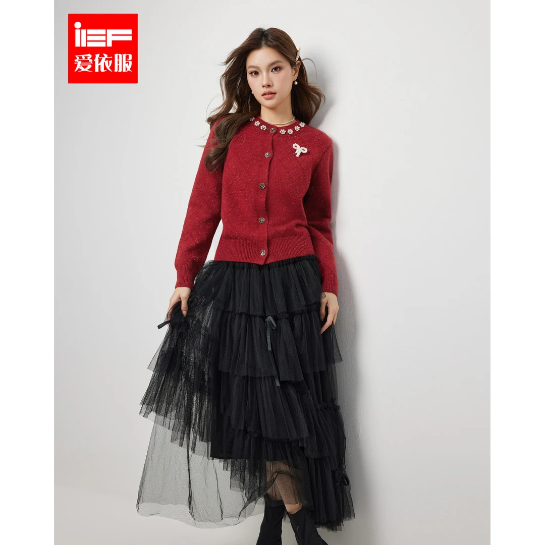 IEF/爱依服2025冬季新款时尚百搭法式温柔风别致设计毛织外套
