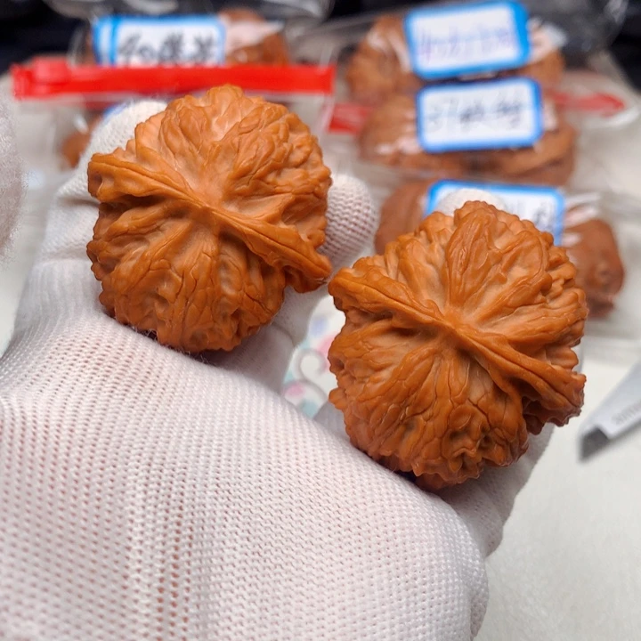 吊坠文玩核桃43尺红皮苹果园