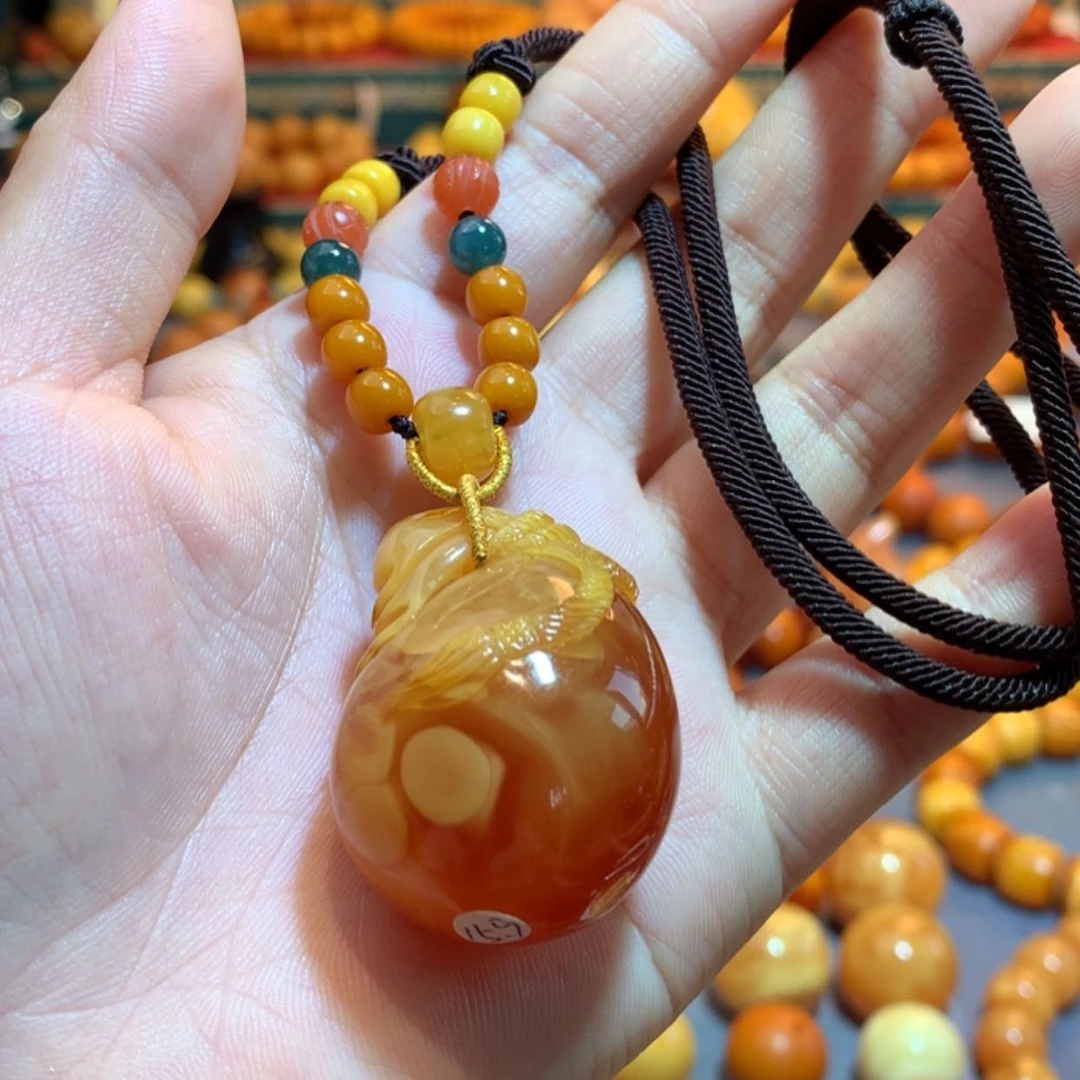 【闪购商品】未镶嵌吊坠(赠链)蜜蜡