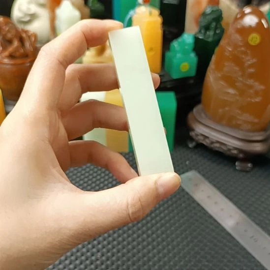 寿山石印石芙蓉青素章