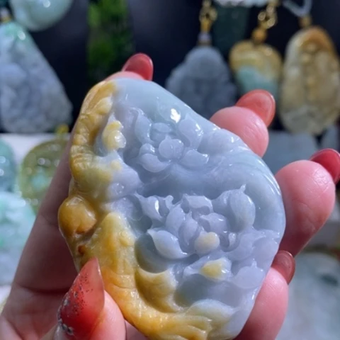 【闪购商品】颈饰未镶嵌翡翠鱼