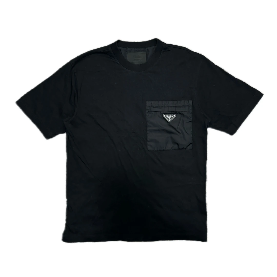 全新未使用 Prada/普拉达 黑色尼龙三角标短袖M码
