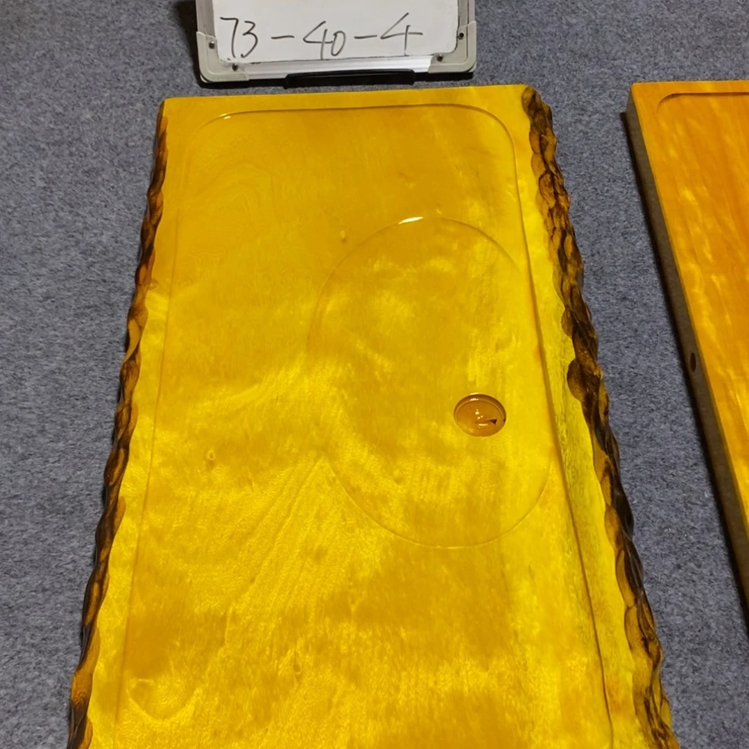 董***明非洲大叶金丝楠木茶盘