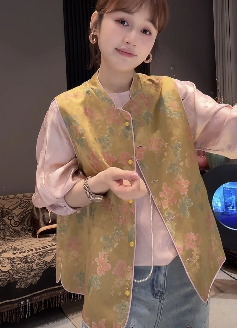 新中式气质提花缎琵琶面马甲2025-M-3755