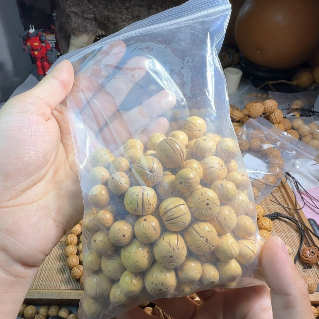 核桃手串/手链斯**?哈哈哈哈哈哈哈哈哈