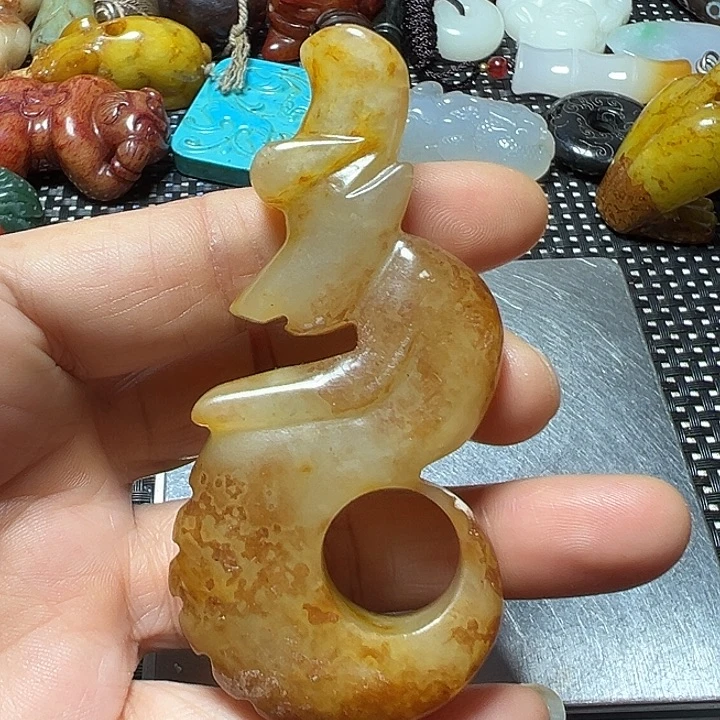 和田玉（糖玉）未镶嵌挂件