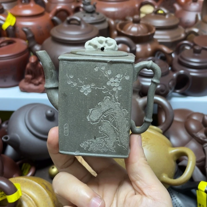 陈***哥茶壶紫砂紫砂艺术学院