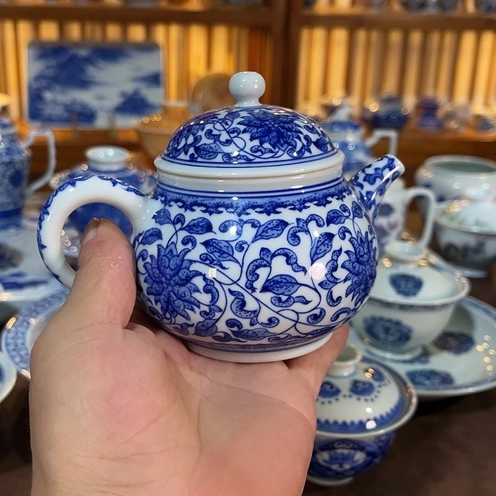錡镇堂手工手绘壶