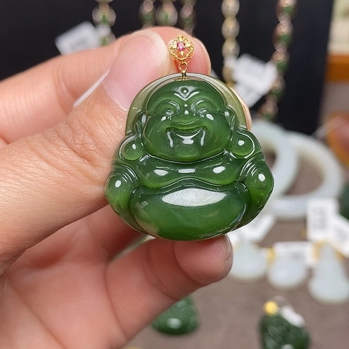 和田玉18K金镶嵌颈饰