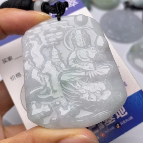 翡翠未镶嵌颈饰翡翠