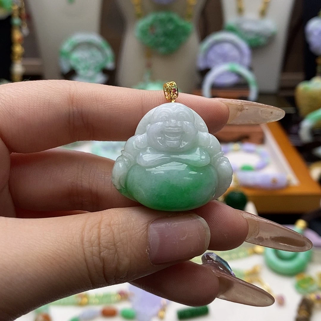 颈饰未镶嵌翡翠吊坠
