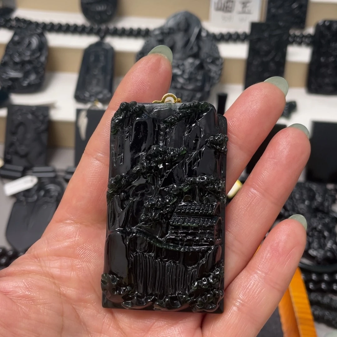 雾***台蛇纹石玉未镶嵌吊坠