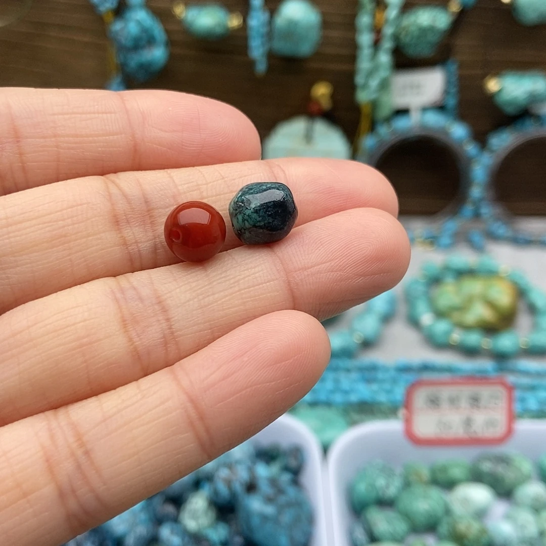 南红玛瑙未镶嵌随型豆子
