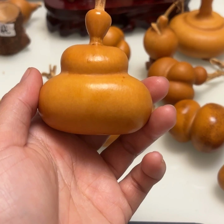 王***呀天然手捻老皮葫芦