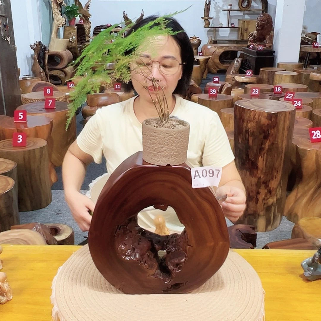 36 号香樟木尺寸：27-9-28cm